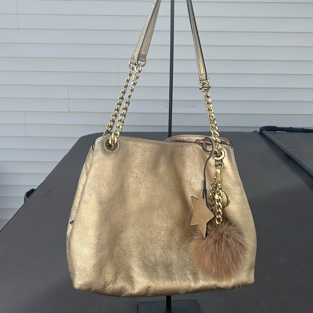 Michael Kors Beautful, gold leather shoulder bag with many charms